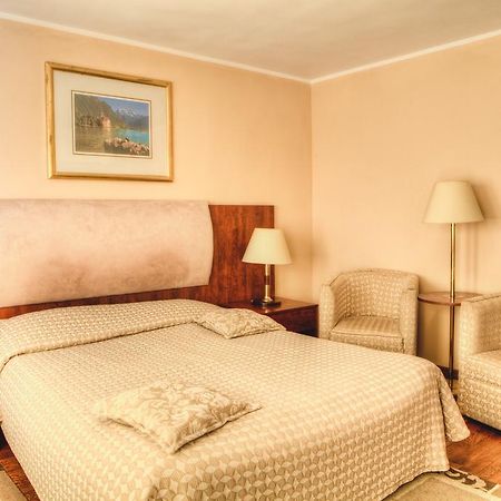 Vila Pinul Si Mesteacanul Poiana Brasov Bagian luar foto