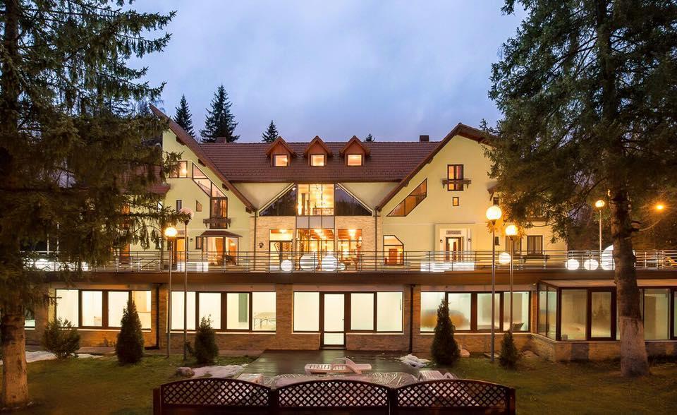 Vila Pinul Si Mesteacanul Poiana Brasov Bagian luar foto