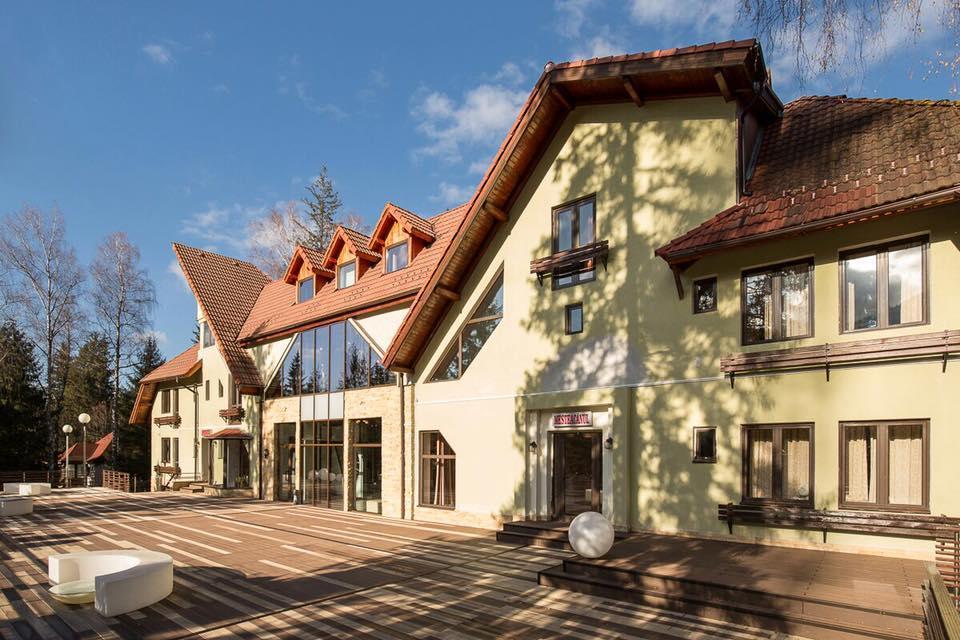 Vila Pinul Si Mesteacanul Poiana Brasov Bagian luar foto